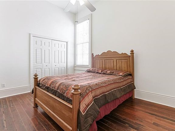 4th image of 523 Valmont St