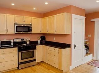 99 Egerton Rd #99, Arlington, MA 02474