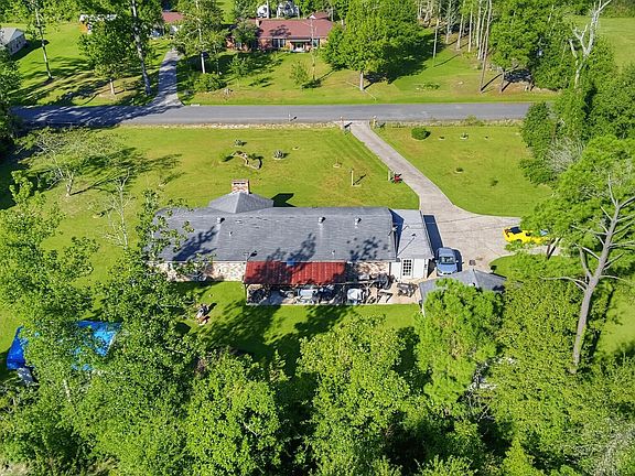2nd image of 1152 Short Ln
