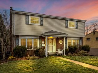 1783 Chessland St, Pittsburgh, PA 15205