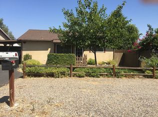 709 F St, Ramona, CA 92065