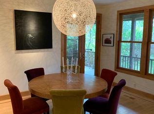 930 Hunt Ave, Saint Helena, CA 94574