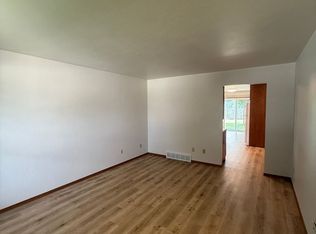600-602 Mollies Way, De Pere, WI 54115