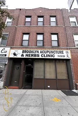 1st image of 9003 5th Ave #1