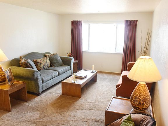 5th image of 10143 Paseo Del Norte NW