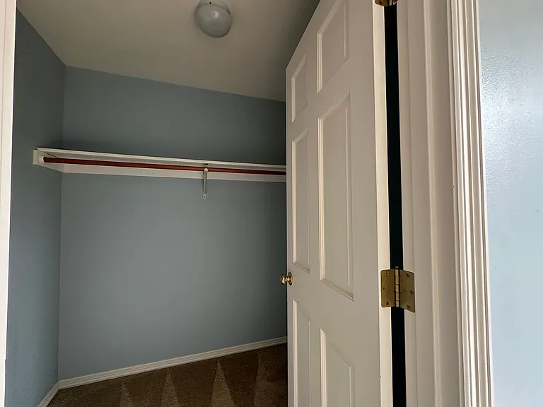 20307 NE 15th Pl — Photo 27