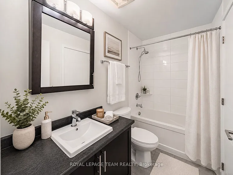 179 Metcalfe St #2302 — Photo 9