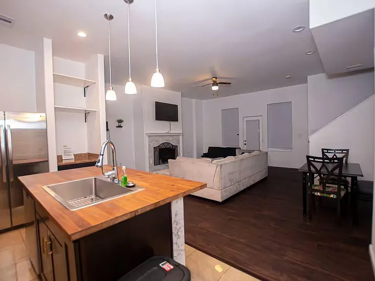 3112 Clay St — Photo 6