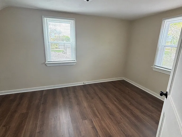 2701 W 21st Ave — Photo 8