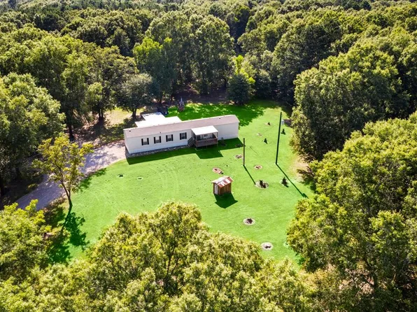 241 County Road 6881 N, Dayton, TX 77535