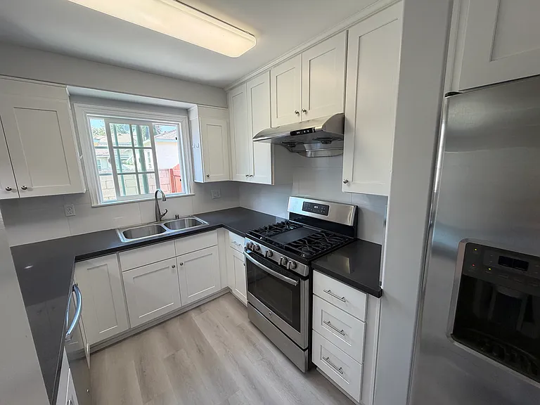 5733 Baldwin Ave #A — Photo 4