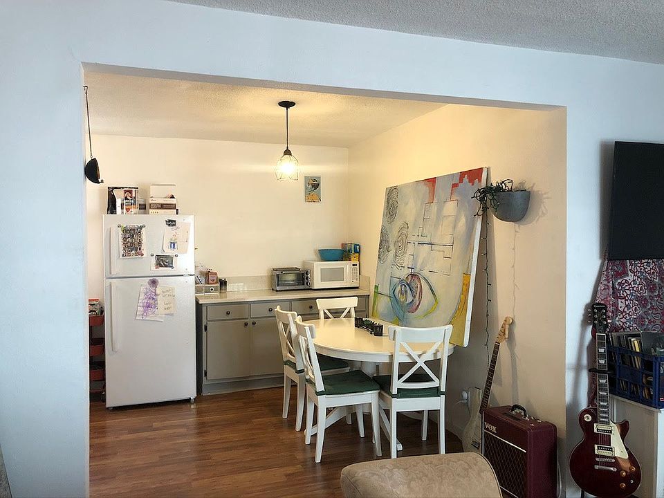 1st image of 2710 Queen St APT 1