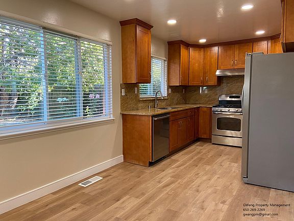4th image of 621 Keats Ct