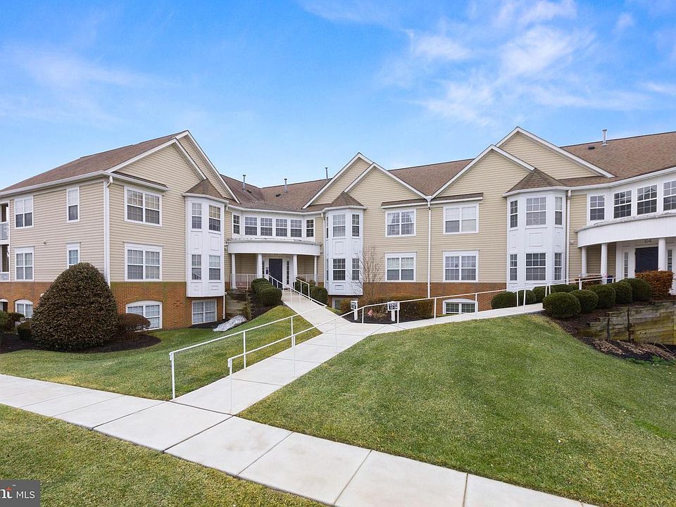 1st image of 104 Bayland Dr Unit 17