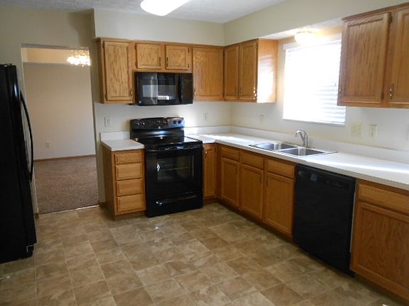 5th image of 1554 Windsong Dr