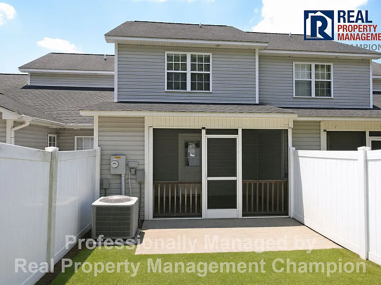 102 Springwood Dr — Photo 18