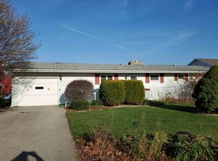 53336 Laplace Dr, Middlebury, IN 46540