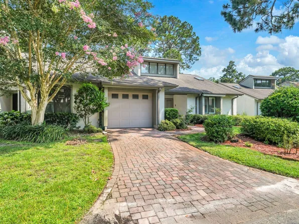134 Gleneagles Dr #134, Niceville, FL 32578
