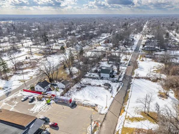 638 E Foss Ave, Flint, MI 48505