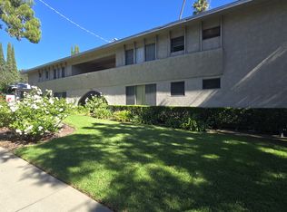 260 N Oak Ave #11, Pasadena, CA 91107