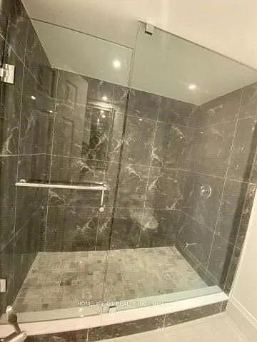 3 bed, $2,300 — Photo 4