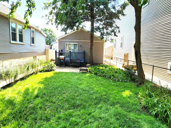 3338 N Ozanam Ave, Chicago, IL 60634