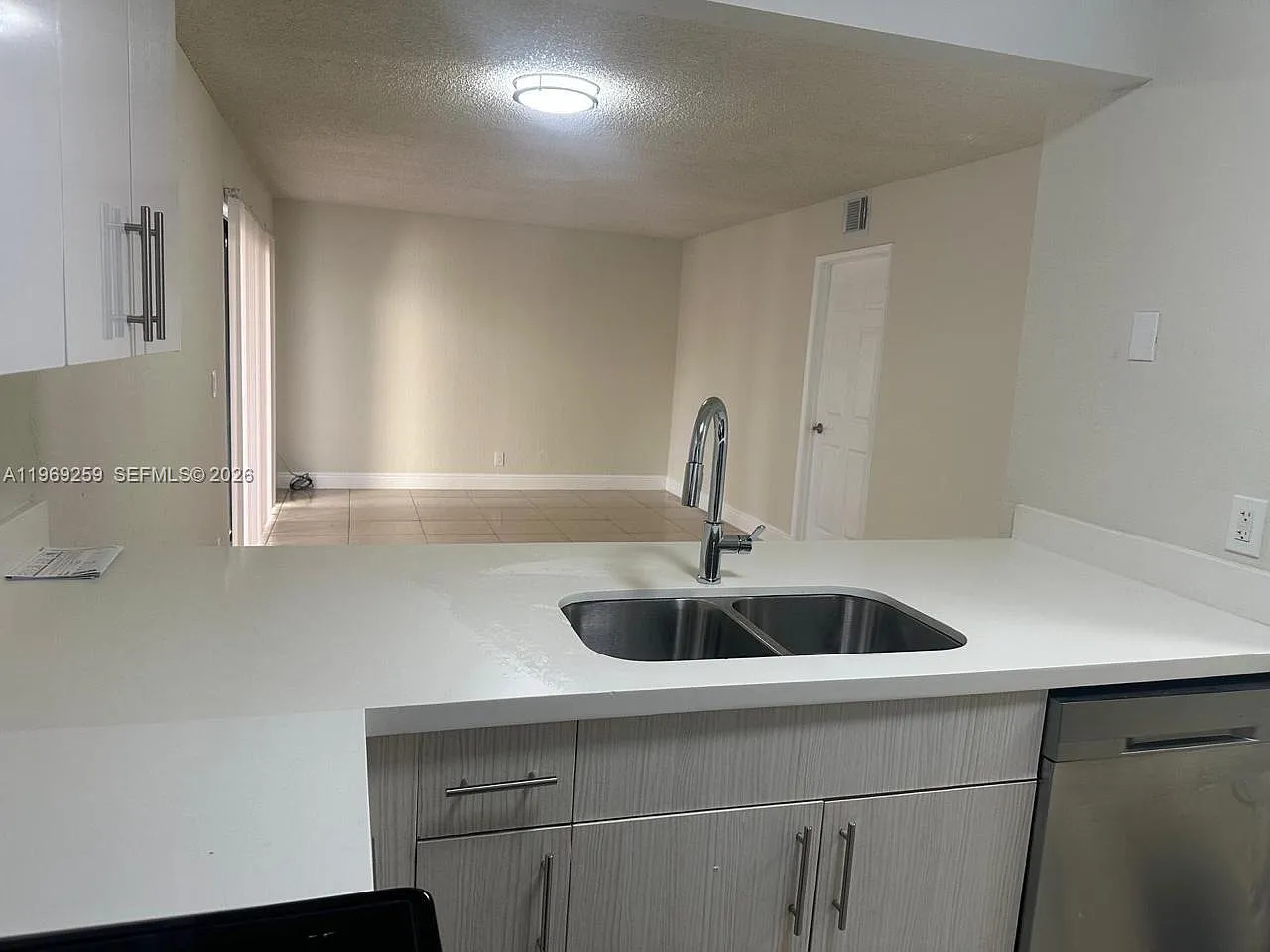 2 bed, 2.0 bath, $1,875 — Photo 4