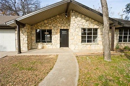 1st image of 212 Shady Lake Dr
