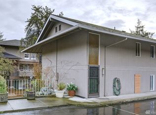 860 100th Ave NE APT 39, Bellevue, WA 98004