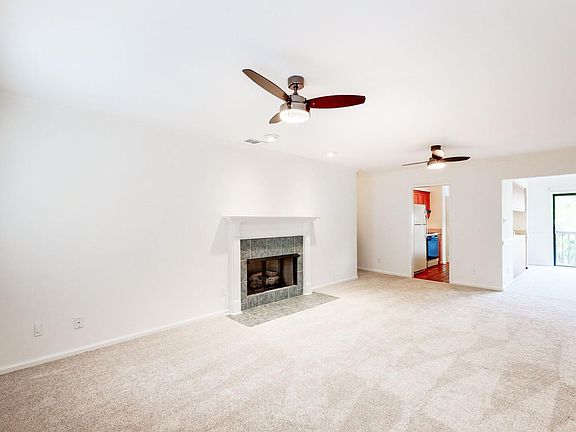 4th image of 6501 Habersham St Unit 10