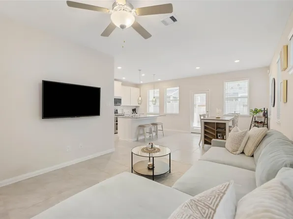 1512 Parkland Oak Dr, Houston, TX 77084