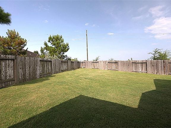 3rd image of 15543 Lady Shery Ln