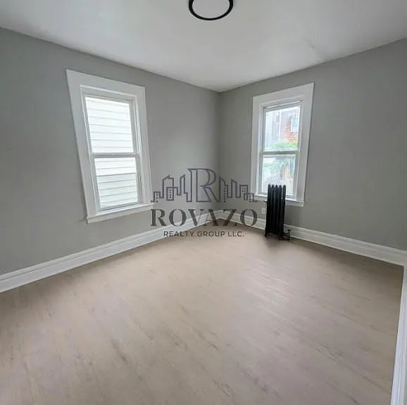 180 Columbia Ave #1 — Photo 5