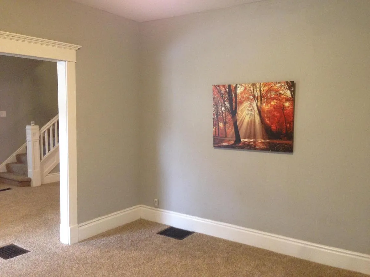 Family room - 17 N Randolph St