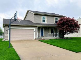 3852 Farnsworth Dr, Lansing, MI 48906