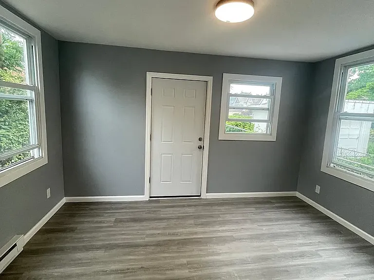 337 Winans Ave — Photo 4