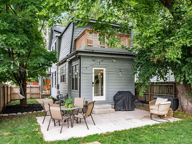 888 Ebner St — Photo 31