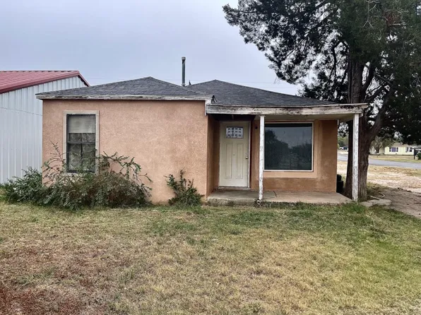 221 W 11th St #1805, Muleshoe, TX 79347