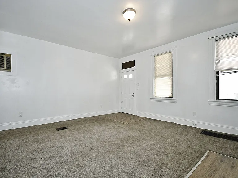 208 Pattison Ave #1 — Photo 8