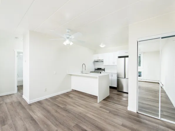 28 Garden Cres, Saint Albert, AB T8N 0W9
