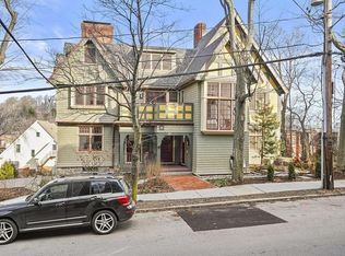 165 Winthrop Rd #A, Brookline, MA 02445
