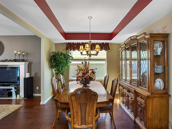 4th image of 840 S Shelley Lake Ln