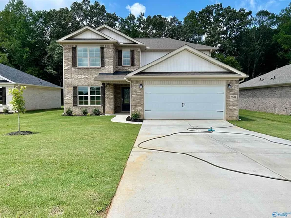 108 Gulf Hills Ave, Toney, AL 35773