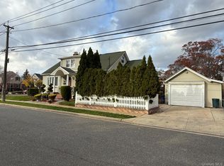 183 N Cottage Street, North Valley Stream, NY 11580