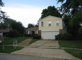 24W580 Parkview Ct, Naperville, IL 60540