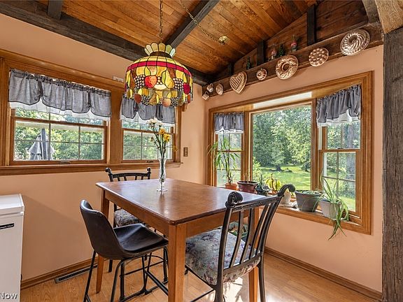 3rd image of 7186 S Ridge Rd