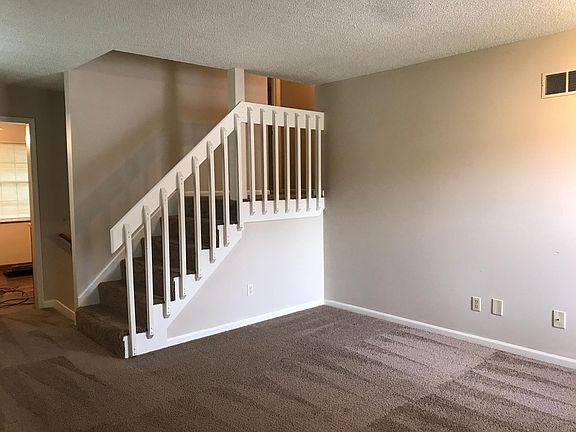 3rd image of 7108 Orchard Ct