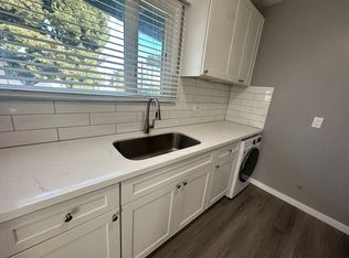 3719 E 1st St APT F, Long Beach, CA 90803