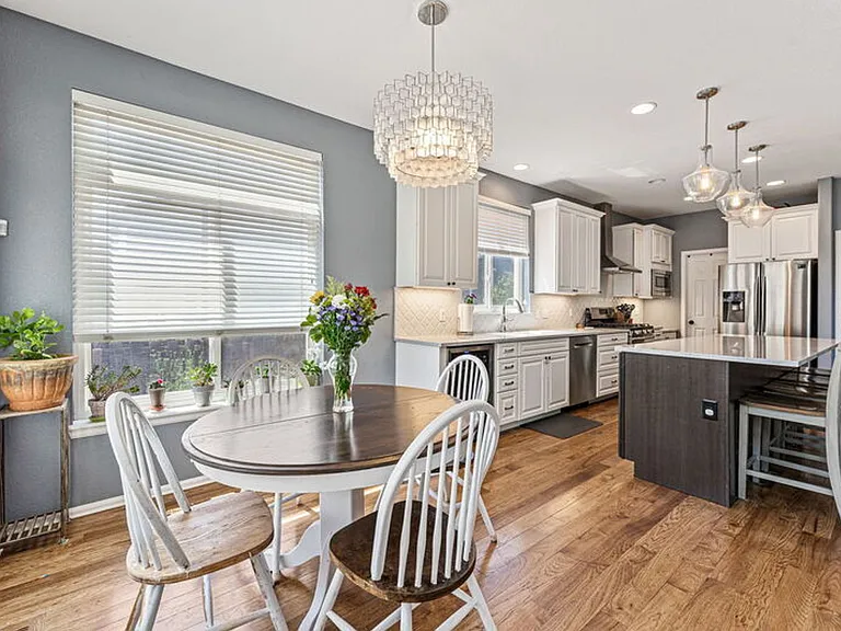 4172 S Deframe Ct — Photo 12
