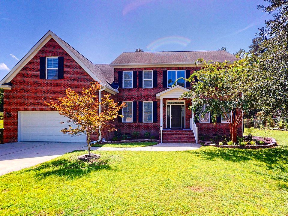 1st image of 331 Ayers Cir